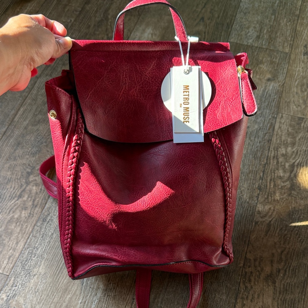 Red Women's Backpack/crossbody